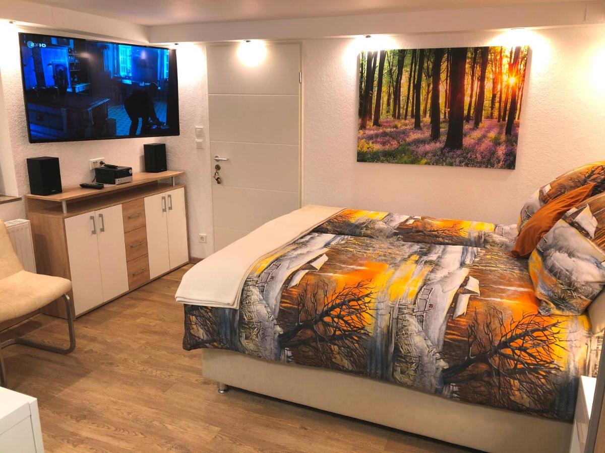 Ferienwohnung Apartment Dettum Mit Eigenem Bad, Kochnische Und Wintergarten Esterno foto