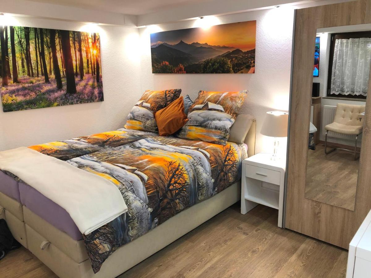 Ferienwohnung Apartment Dettum Mit Eigenem Bad, Kochnische Und Wintergarten Esterno foto