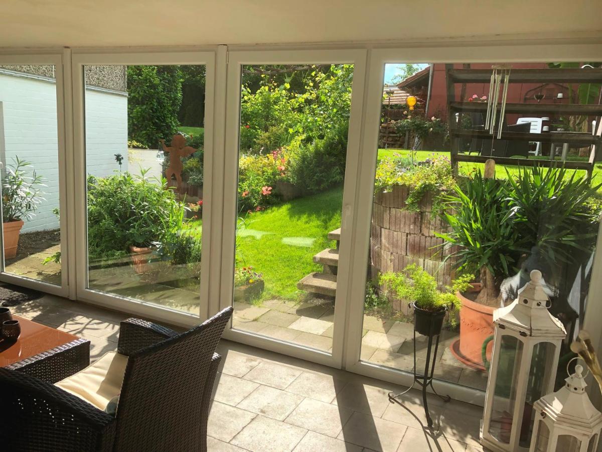 Ferienwohnung Apartment Dettum Mit Eigenem Bad, Kochnische Und Wintergarten Esterno foto