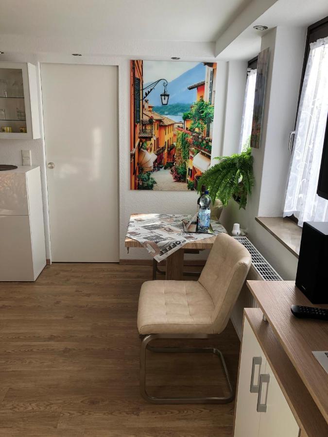 Ferienwohnung Apartment Dettum Mit Eigenem Bad, Kochnische Und Wintergarten Esterno foto